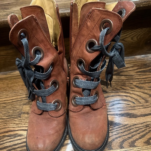 Fluevog brown east end Gladstone brown 6.5 - Picture 2 of 8